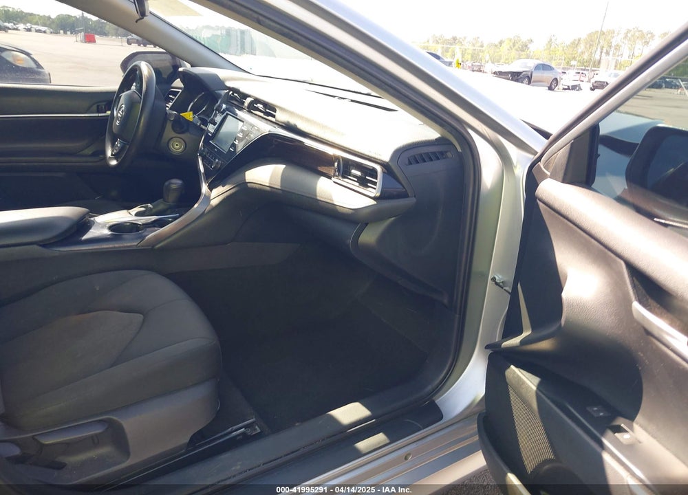 2020 TOYOTA CAMRY LE VIN: 4T1C11AK0LU357574
