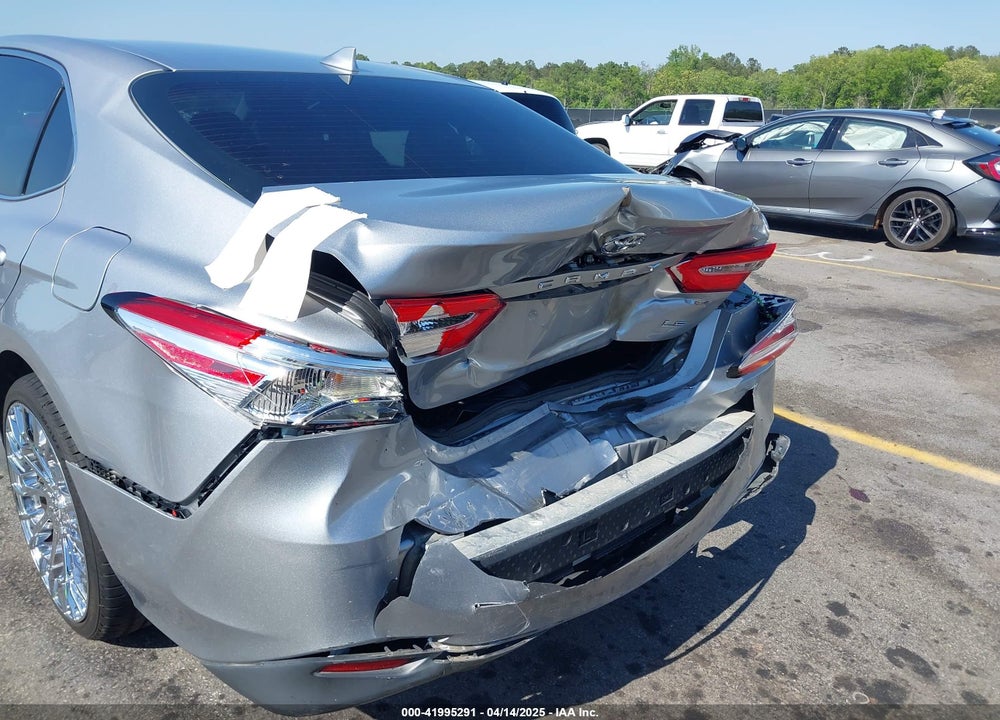 2020 TOYOTA CAMRY LE VIN: 4T1C11AK0LU357574