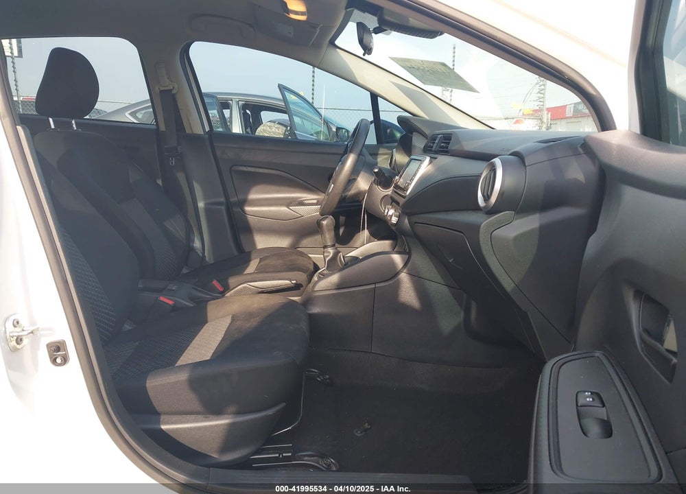 2021 NISSAN VERSA S 5-SPEED MANUAL TRANSMISSION VIN: 3N1CN8BV5ML854242