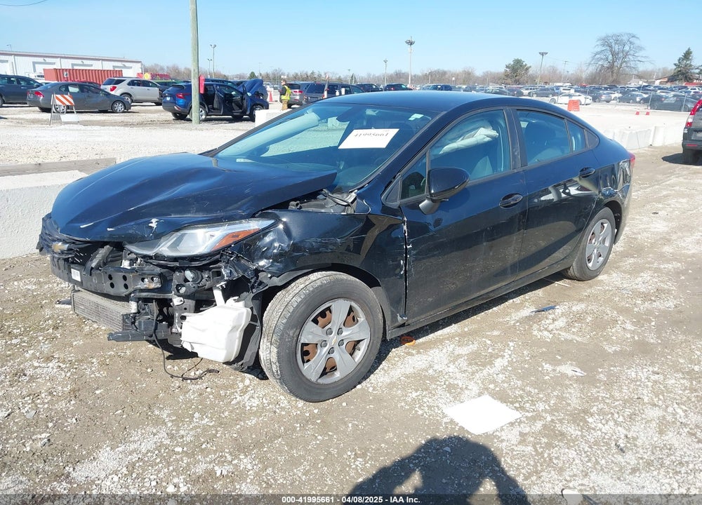 2018 CHEVROLET CRUZE VIN: 1G1BC5SM8J7201417