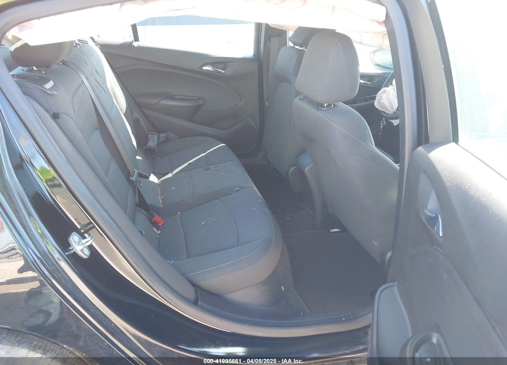 2018 CHEVROLET CRUZE VIN: 1G1BC5SM8J7201417