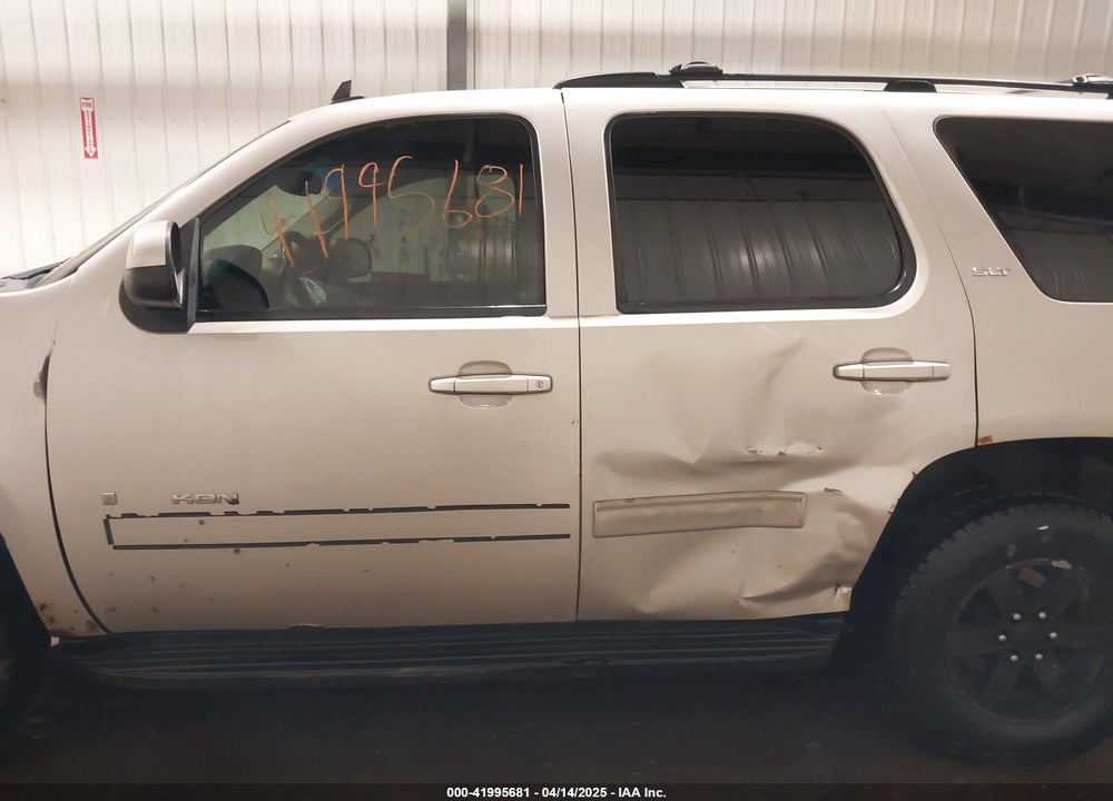 2009 GMC YUKON VIN: 1GKFK33059R247089