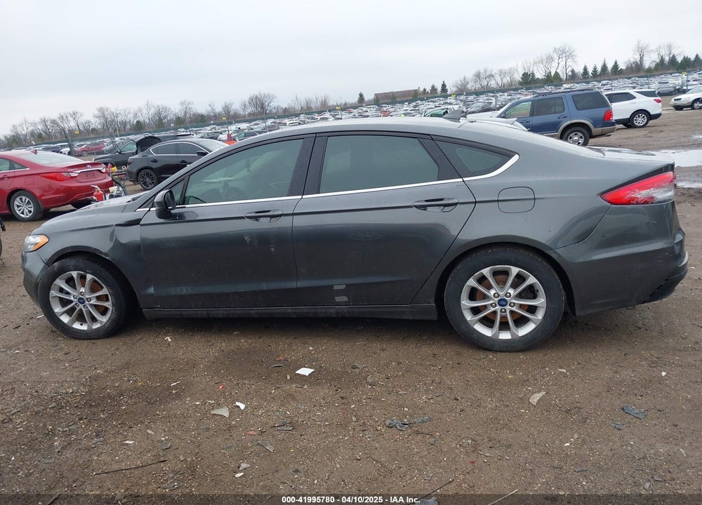 2019 FORD FUSION SE VIN: 3FA6P0H70KR136516