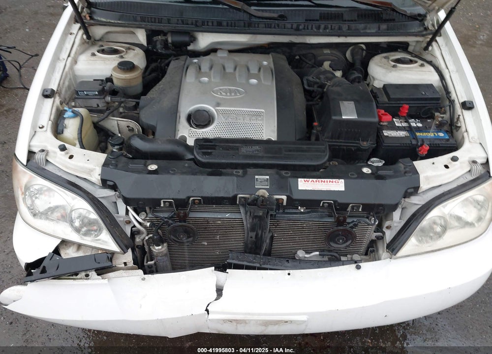 2005 KIA SEDONA VIN: KNDUP131256668958