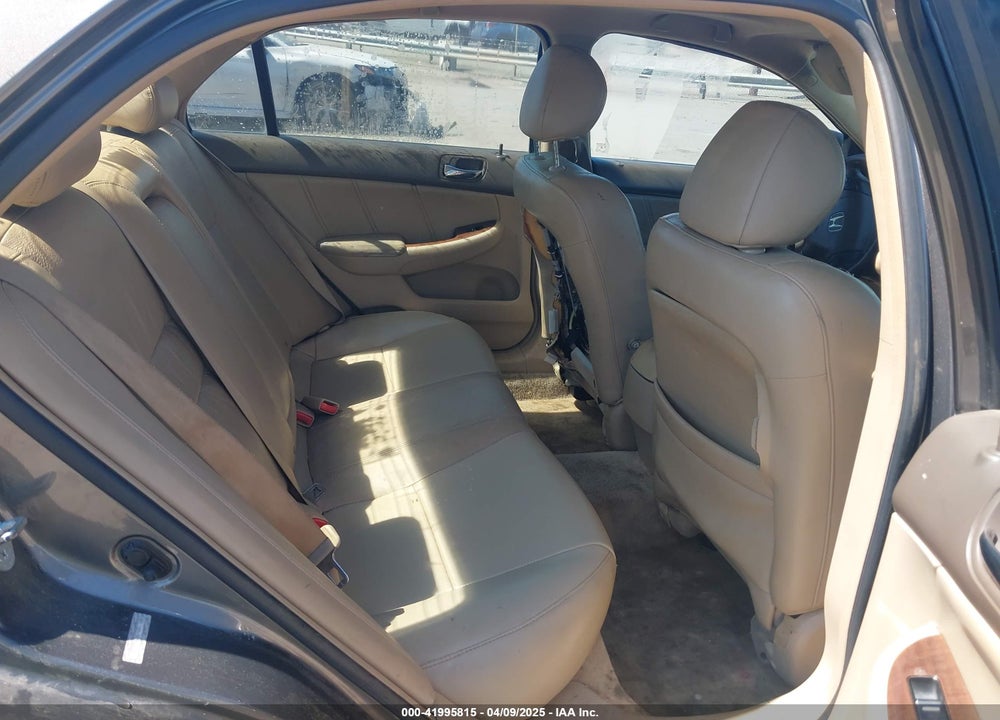 2007 HONDA ACCORD VIN: 1HGCM66577A081558