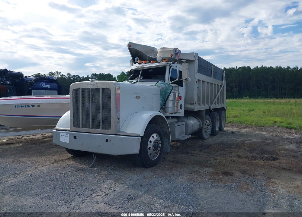 2016 PETERBILT 389 VIN: 2NPXX4EX9GM338445