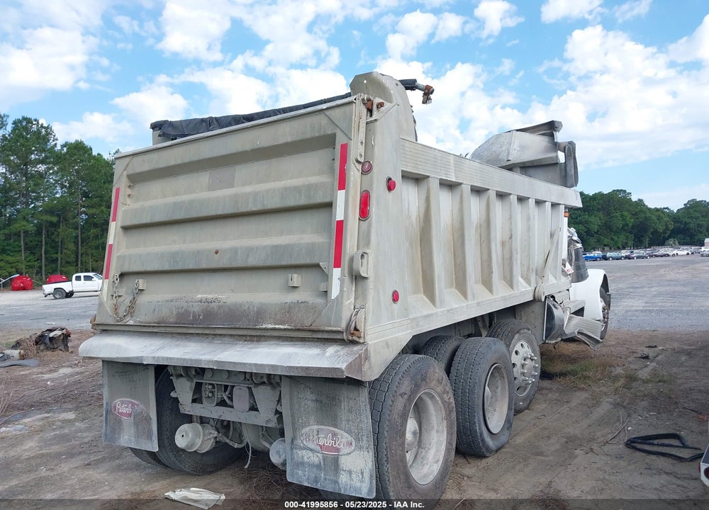 2016 PETERBILT 389 VIN: 2NPXX4EX9GM338445