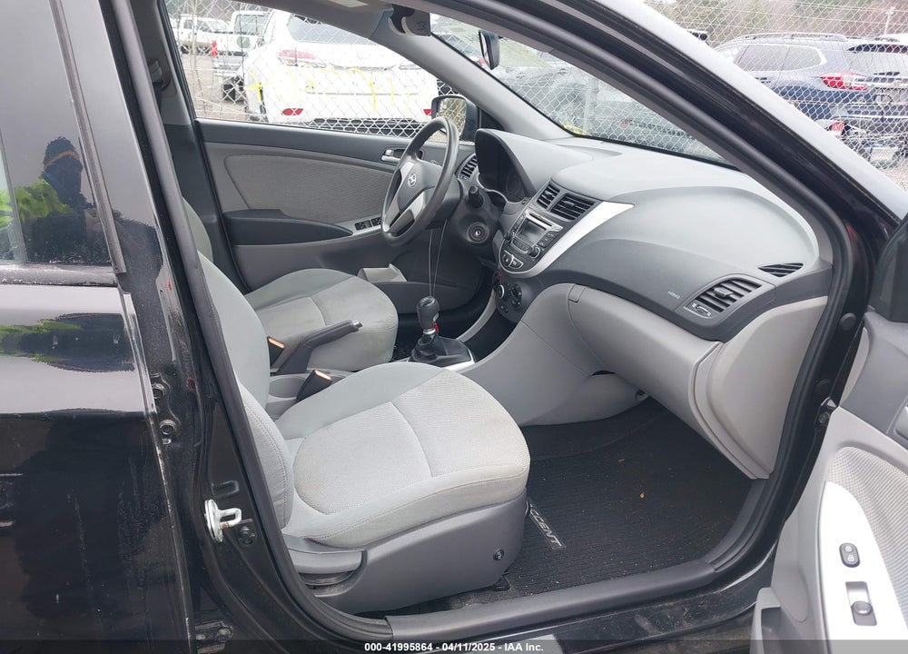 2014 HYUNDAI ACCENT GLS VIN: KMHCT4AE8EU602100
