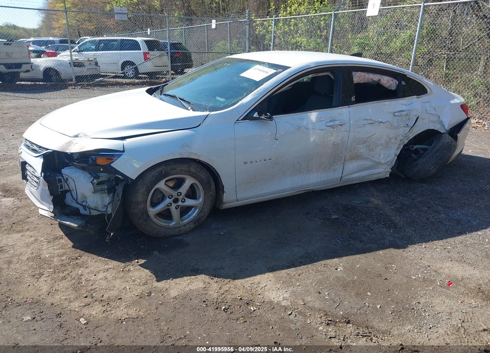 2018 CHEVROLET MALIBU VIN: 1G1ZB5ST2JF278282