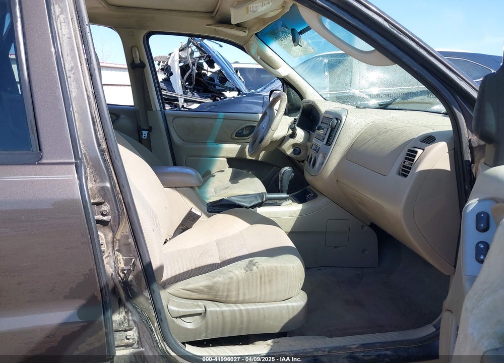 2007 FORD ESCAPE XLT/XLT SPORT VIN: 1FMYU93197KB68777