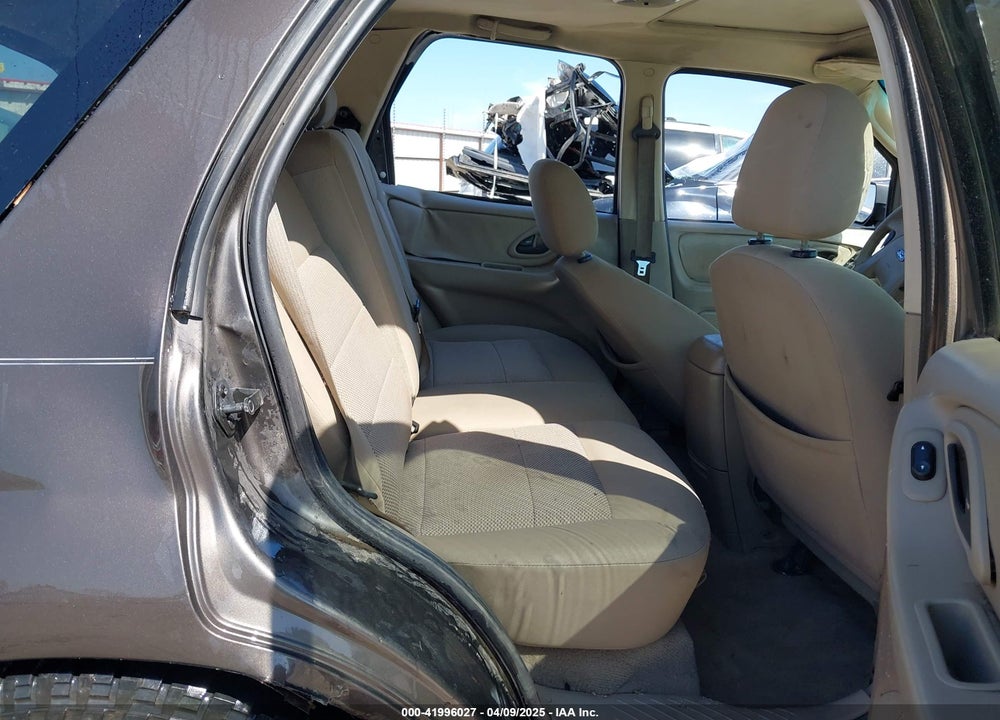2007 FORD ESCAPE XLT/XLT SPORT VIN: 1FMYU93197KB68777