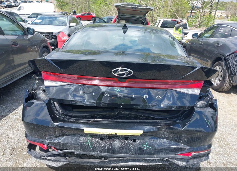 2023 HYUNDAI ELANTRA VIN: KMHLS4AG3PU551760