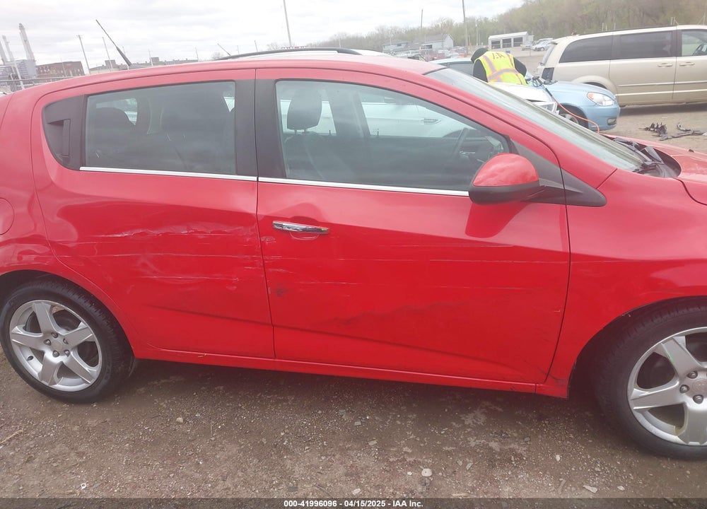 2013 CHEVROLET SONIC VIN: 1G1JE6SH5D4140421