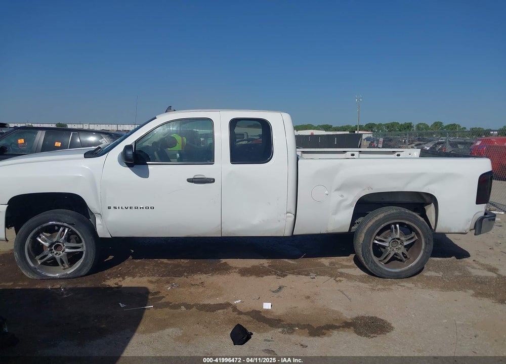 2008 CHEVROLET SILVERADO VIN: 1GCEC19X28Z295628