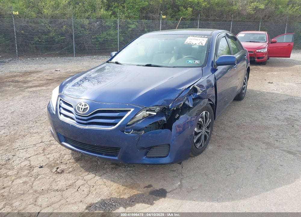 2011 TOYOTA CAMRY LE VIN: 4T1BF3EK3BU694547