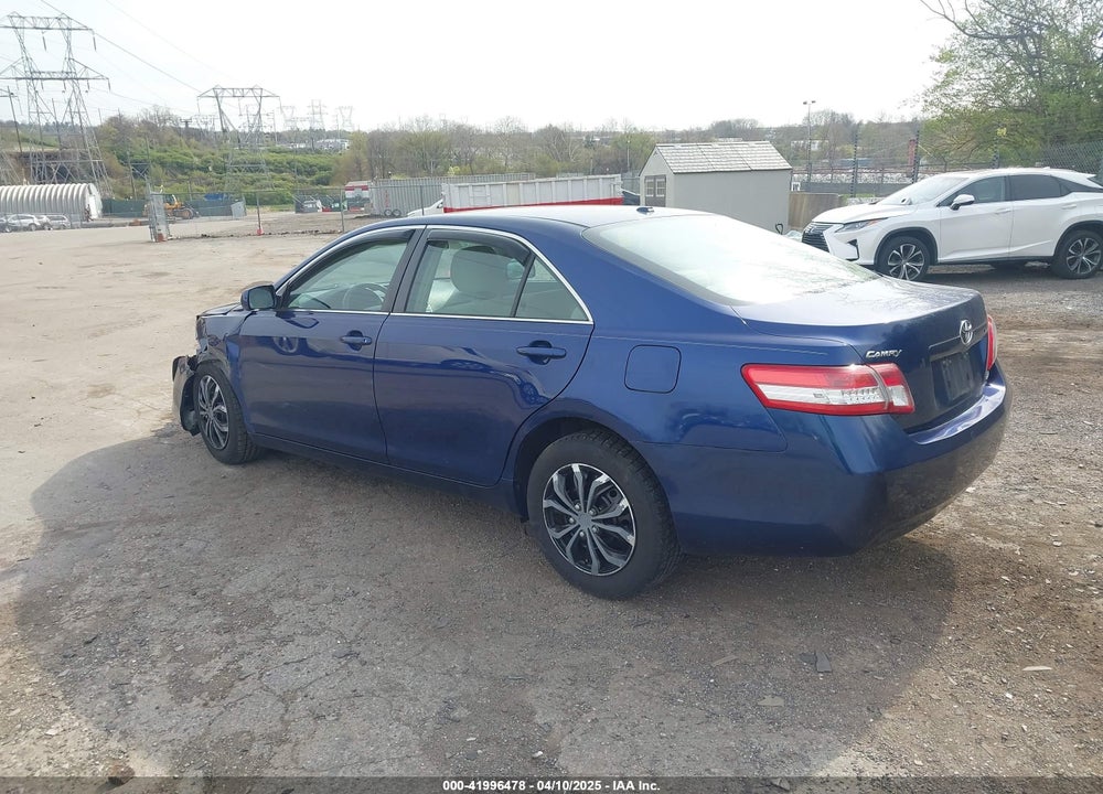 2011 TOYOTA CAMRY LE VIN: 4T1BF3EK3BU694547