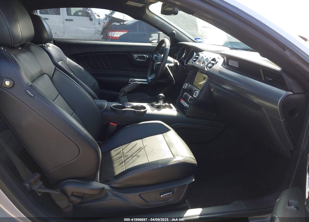 2016 FORD MUSTANG VIN: 1FA6P8CF9G5235648