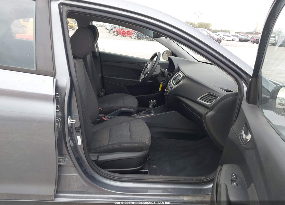 2019 HYUNDAI ACCENT SE VIN: 3KPC24A37KE049861