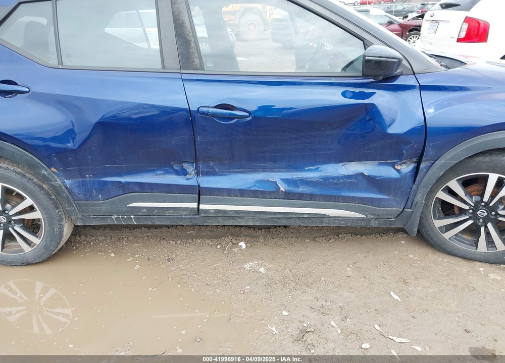 2018 NISSAN KICKS VIN: 3N1CP5CU1JL524897