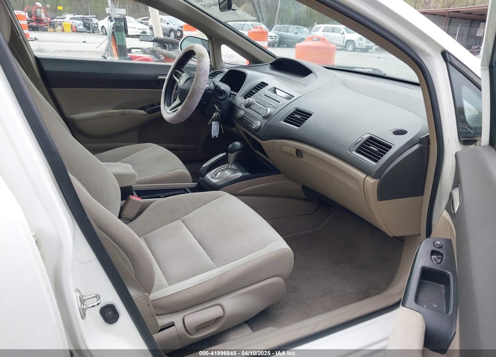 2010 HONDA CIVIC LX VIN: 2HGFA1F58AH501541
