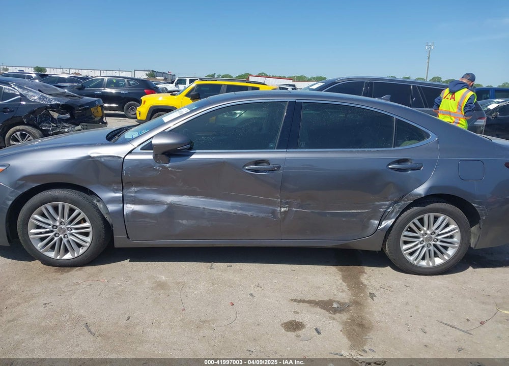 2013 LEXUS ES 350 VIN: JTHBK1GG1D2031262