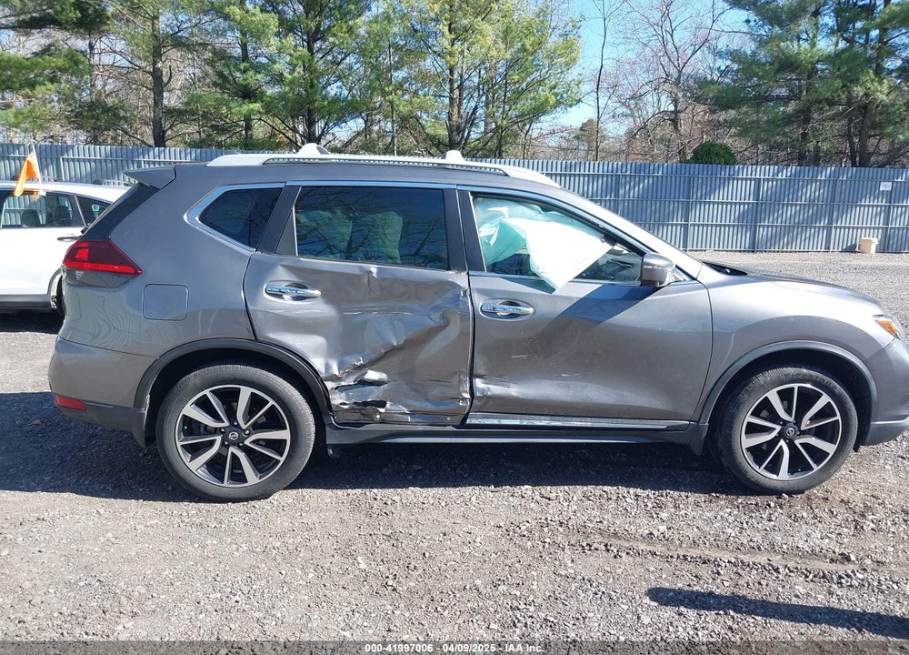 2019 NISSAN ROGUE VIN: 5N1AT2MV3KC830840