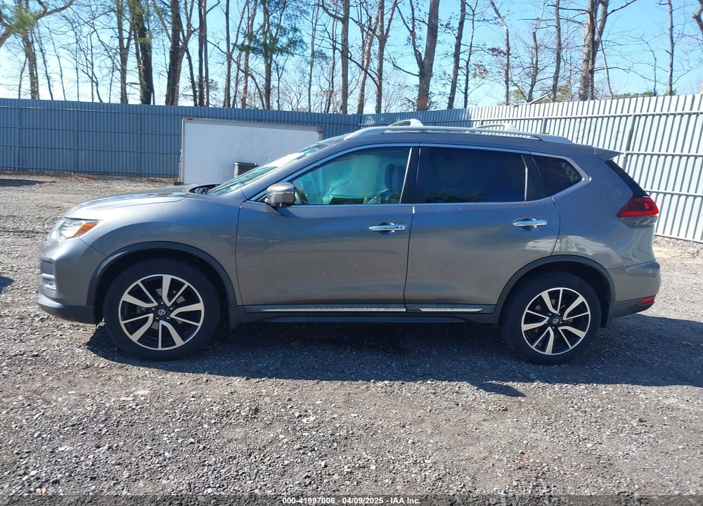 2019 NISSAN ROGUE VIN: 5N1AT2MV3KC830840