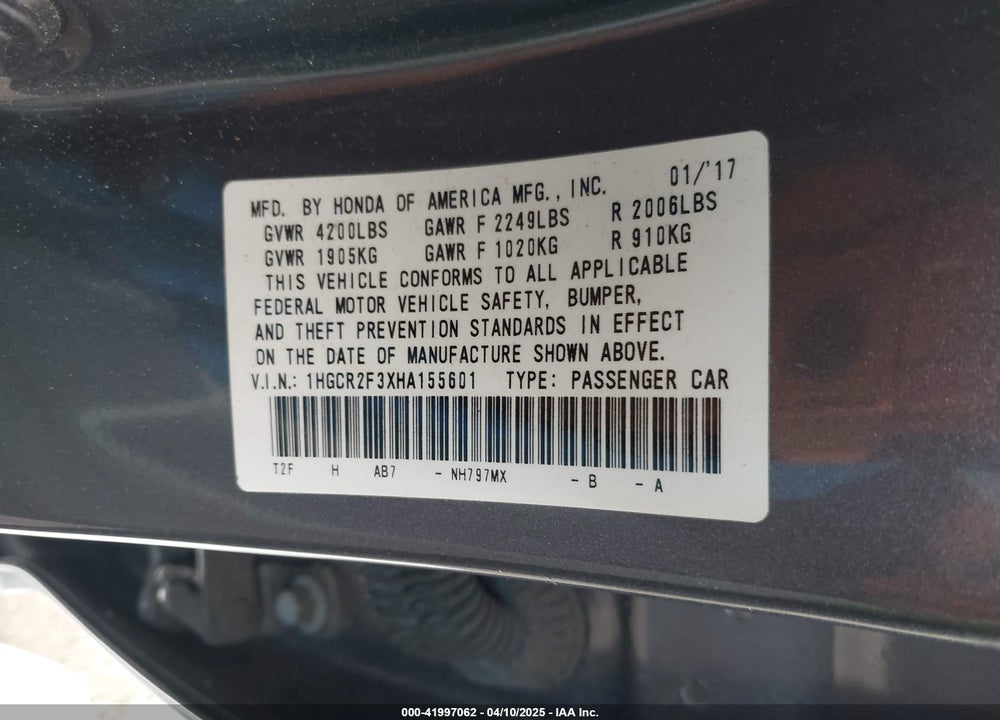 2017 HONDA ACCORD VIN: 1HGCR2F3XHA155601