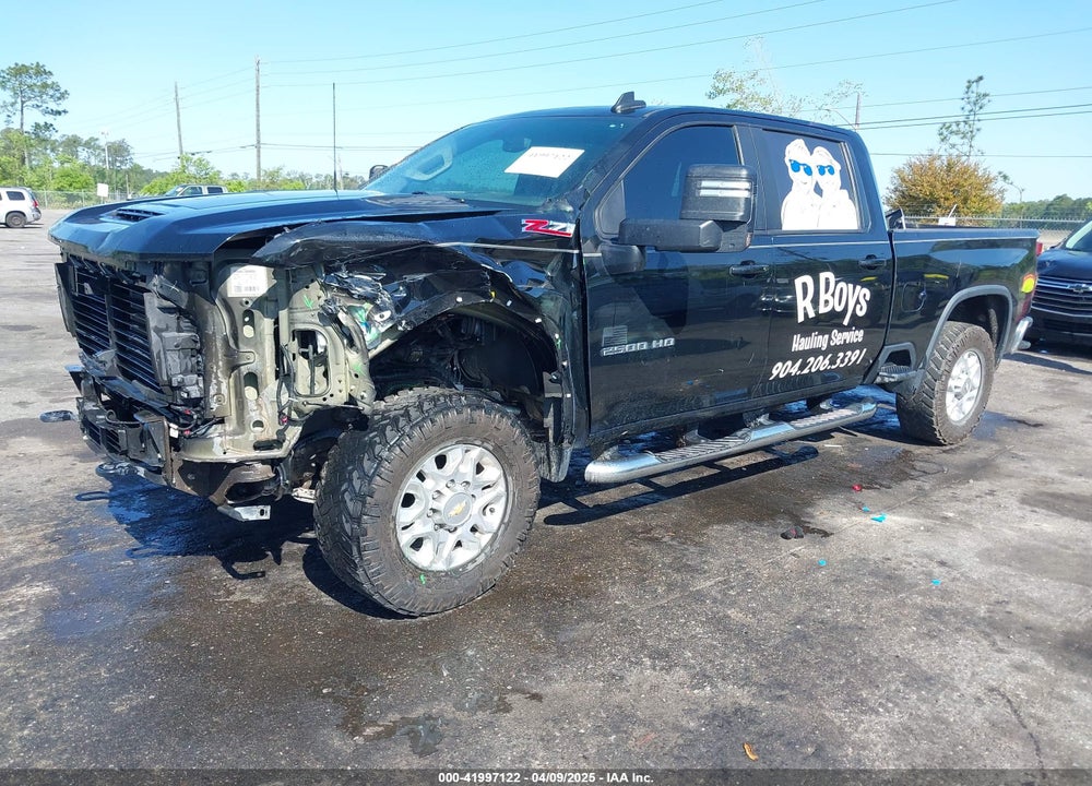 2022 CHEVROLET SILVERADO 2500HD 4WD STANDARD BED LT VIN: 1GC4YNE71NF175746
