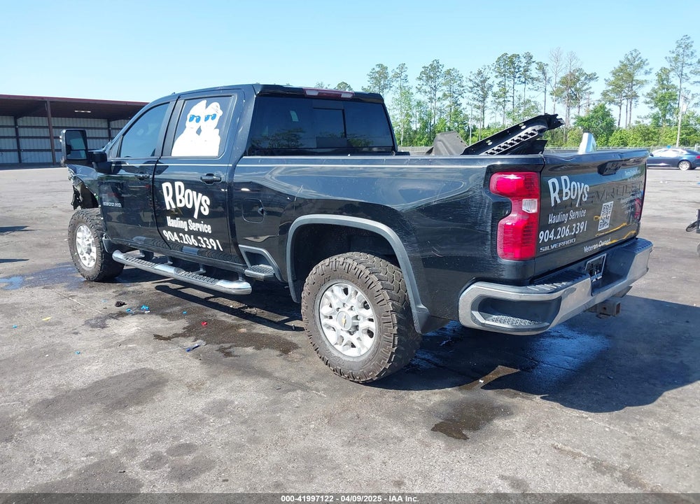2022 CHEVROLET SILVERADO 2500HD 4WD STANDARD BED LT VIN: 1GC4YNE71NF175746