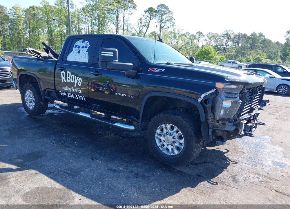 2022 CHEVROLET SILVERADO 2500HD 4WD STANDARD BED LT VIN: 1GC4YNE71NF175746