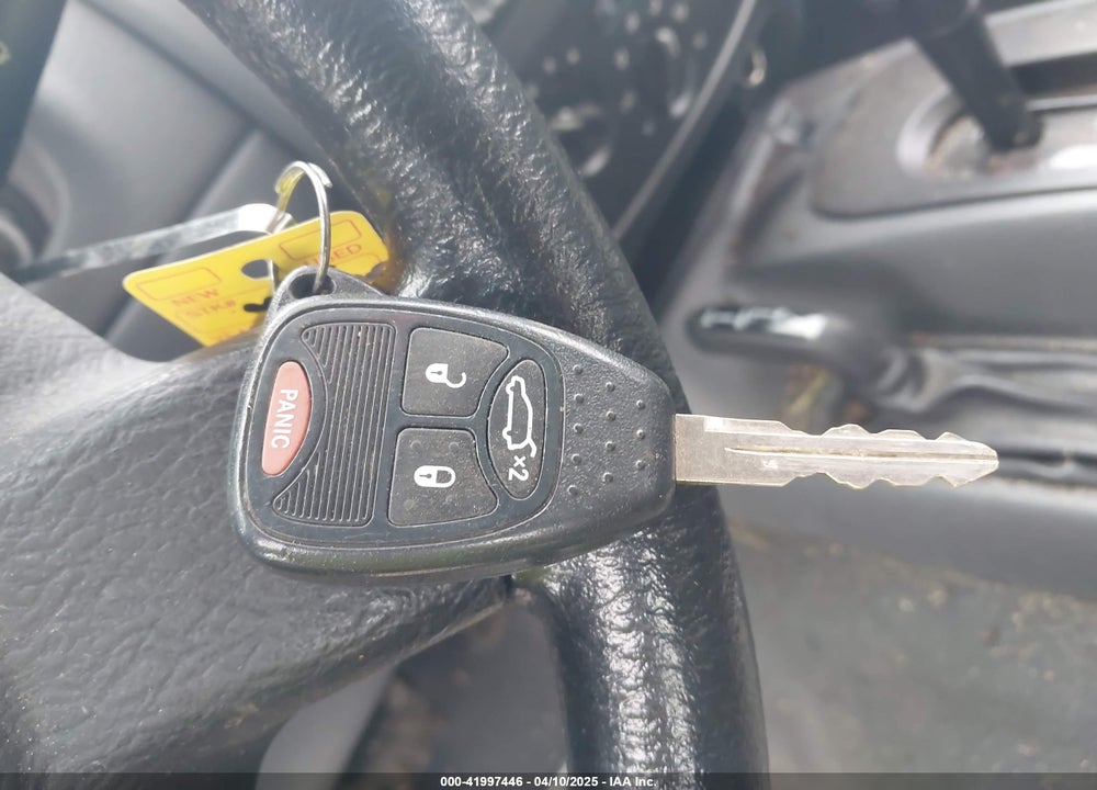 2006 JEEP LIBERTY VIN: 1J4GL48K86W232591