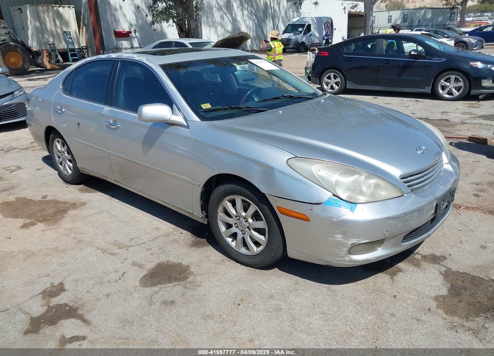 2003 LEXUS ES 300 VIN: JTHBF30G130107017