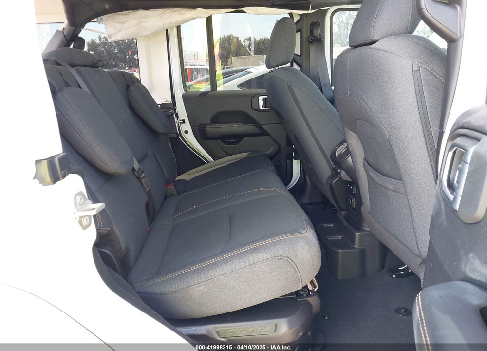 2024 JEEP WRANGLER / VIN: 1C4RJXP61RW126904