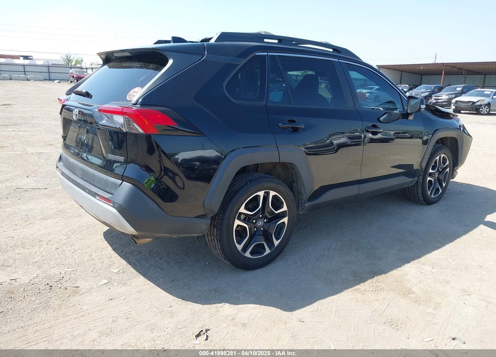 2019 TOYOTA RAV4 VIN: 2T3J1RFV3KW001716
