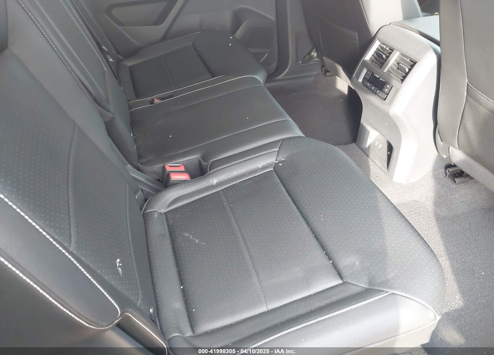 2022 VOLKSWAGEN ATLAS VIN: 1V2HR2CAXNC556491