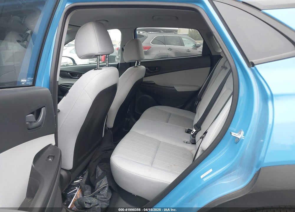 2023 HYUNDAI KONA SEL VIN: KM8K62AB5PU948640