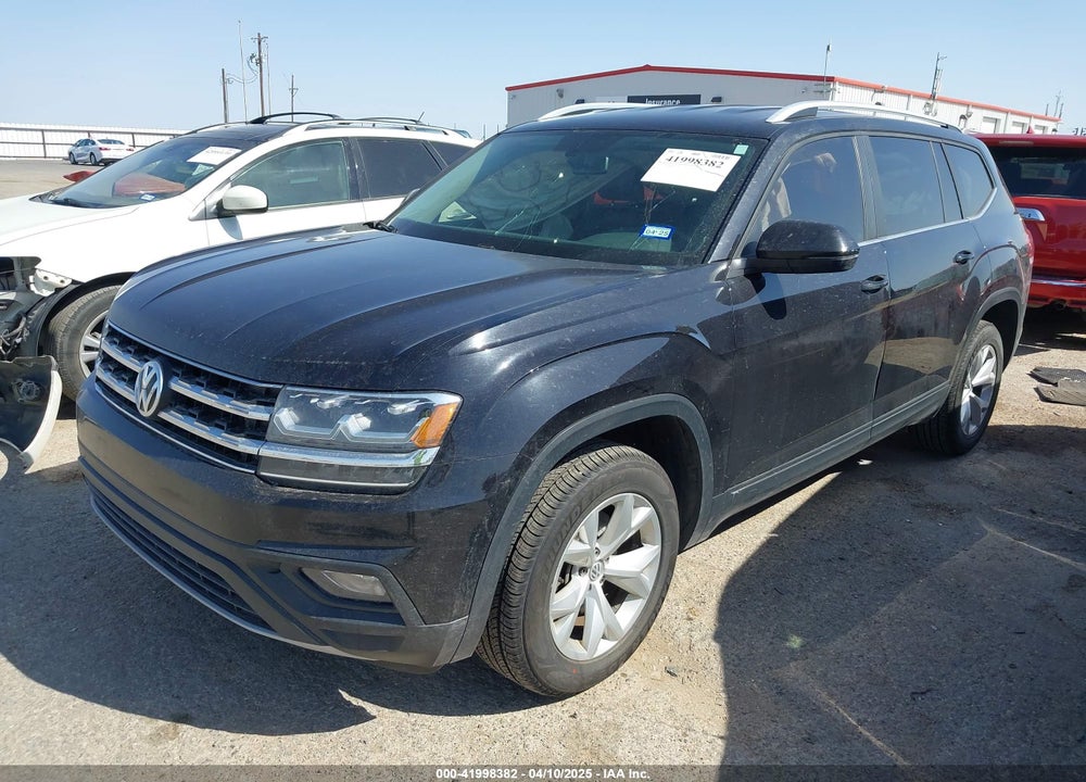 2018 VOLKSWAGEN ATLAS VIN: 1V2CP2CAXJC597262