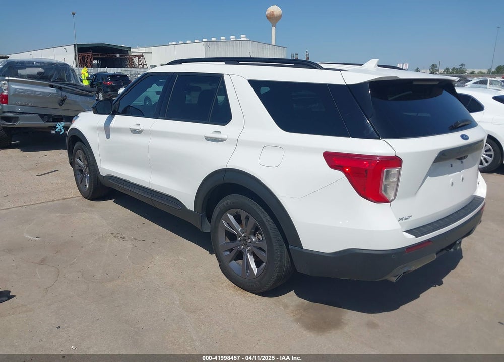 2023 FORD EXPLORER XLT VIN: 1FMSK7DH2PGB79294