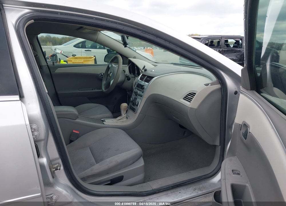 2011 CHEVROLET MALIBU LS VIN: 1G1ZB5E12BF111917