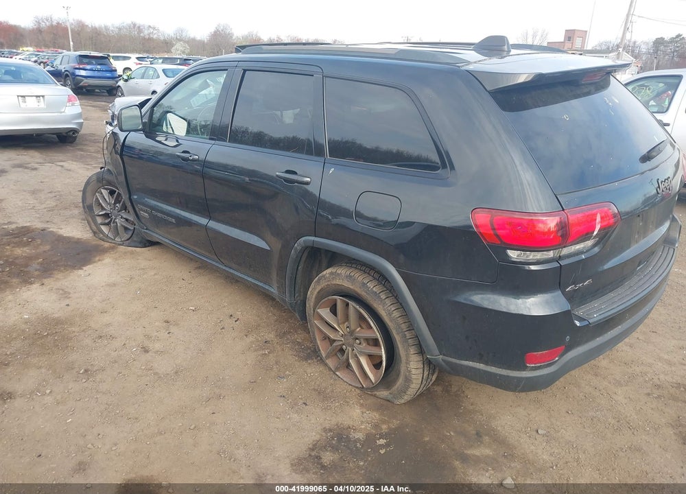2016 JEEP GRAND CHEROKEE VIN: 1C4RJFAG7GC499049