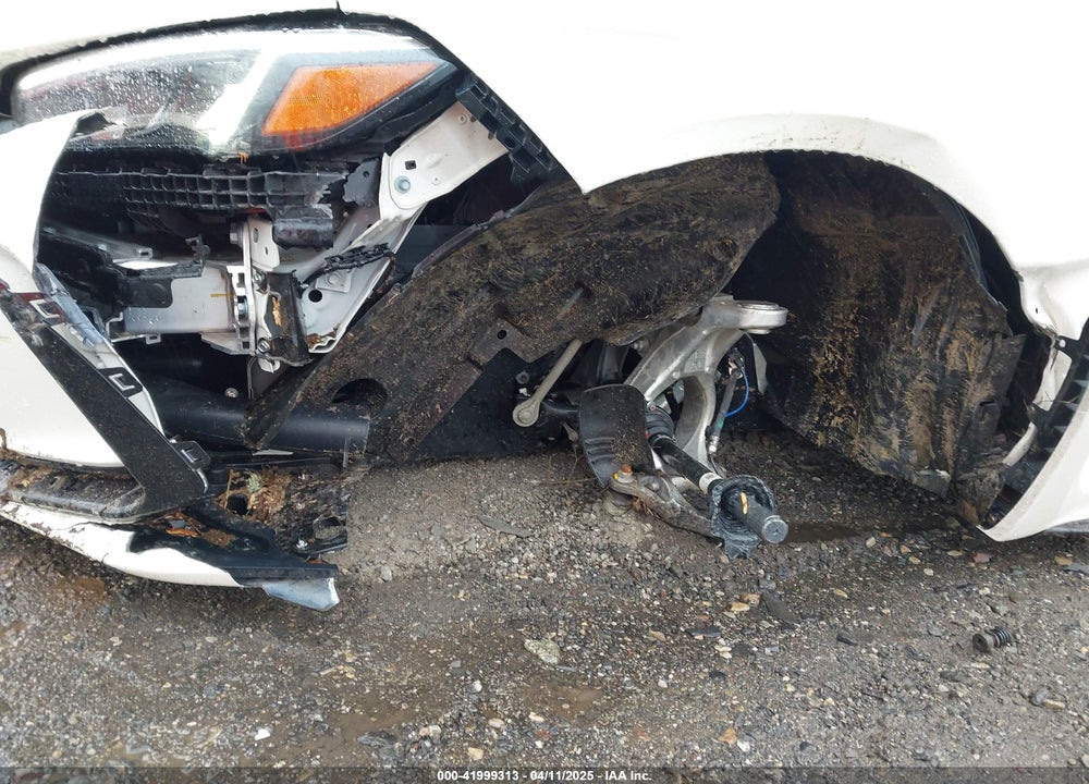 2025 HONDA CIVIC VIN: JHMFL5G45SX000575