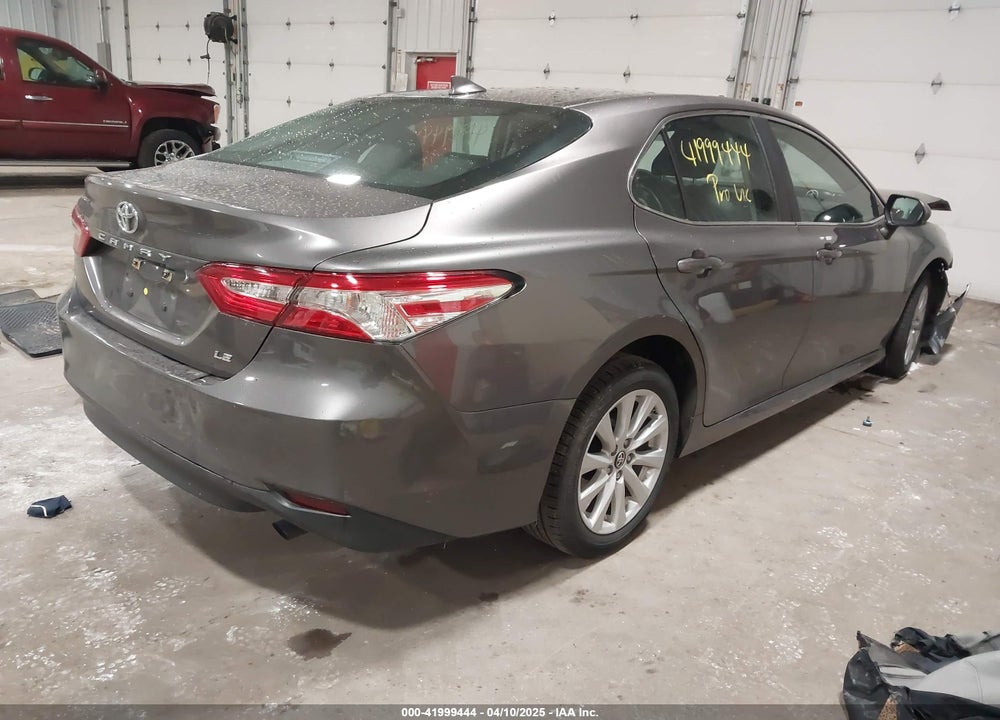 2019 TOYOTA CAMRY LE VIN: 4T1B11HK9KU709244