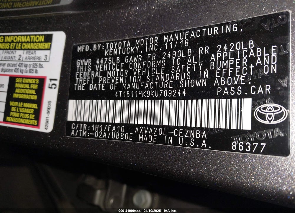 2019 TOYOTA CAMRY LE VIN: 4T1B11HK9KU709244