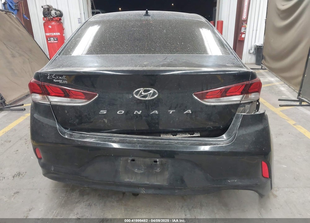 2018 HYUNDAI SONATA VIN: 5NPE34AF0JH645128