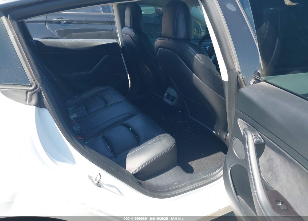 2022 TESLA MODEL 3 LONG RANGE DUAL MOTOR ALL-WHEEL DRIVE VIN: 5YJ3E1EB8NF290933