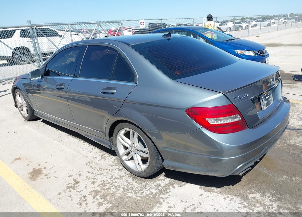 2012 MERCEDES-BENZ C 250 VIN: WDDGF4HB7CR223376