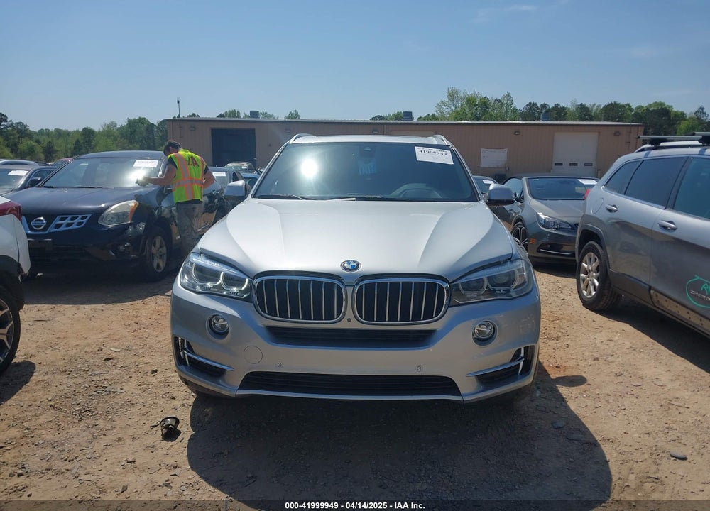 2017 BMW X5 VIN: 5UXKR2C33H0X03702