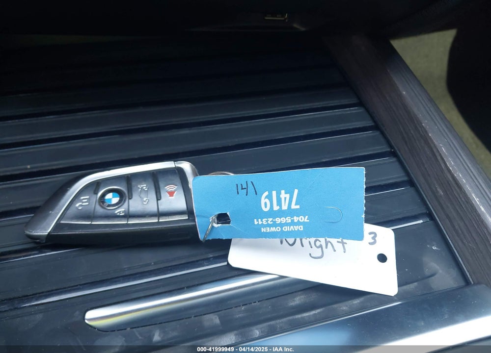 2017 BMW X5 VIN: 5UXKR2C33H0X03702
