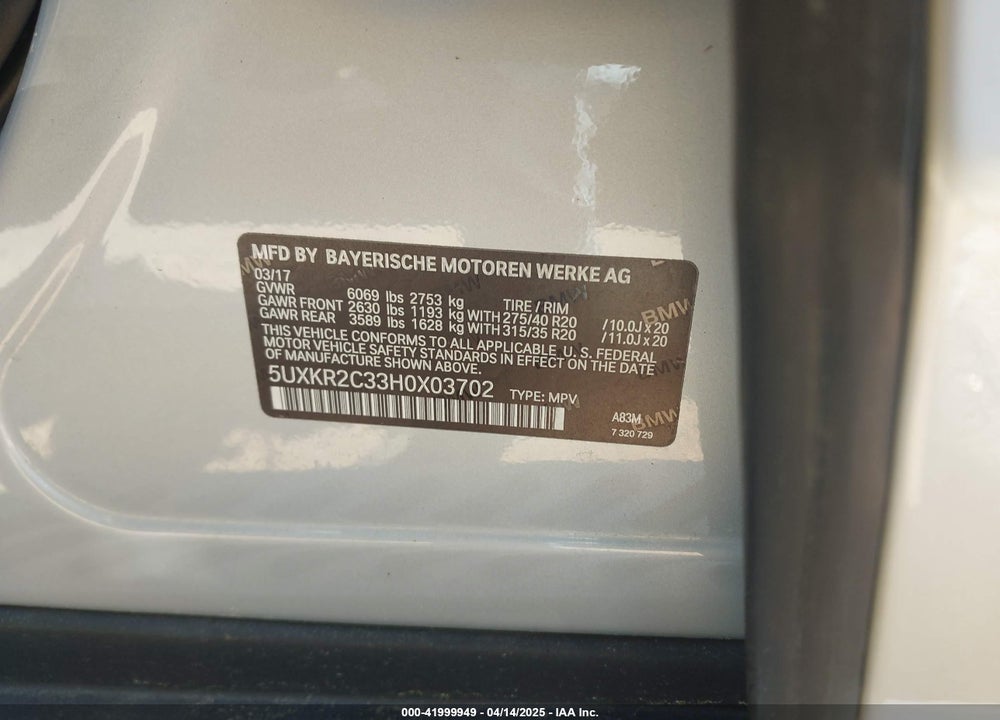 2017 BMW X5 VIN: 5UXKR2C33H0X03702